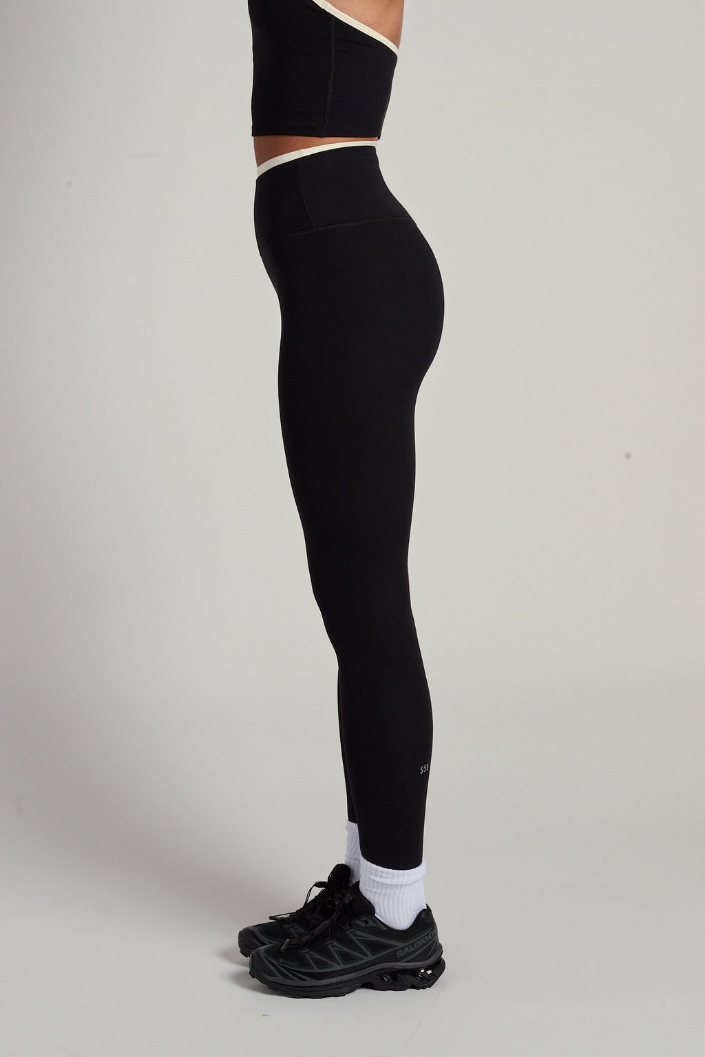 Dual Waist Airweight