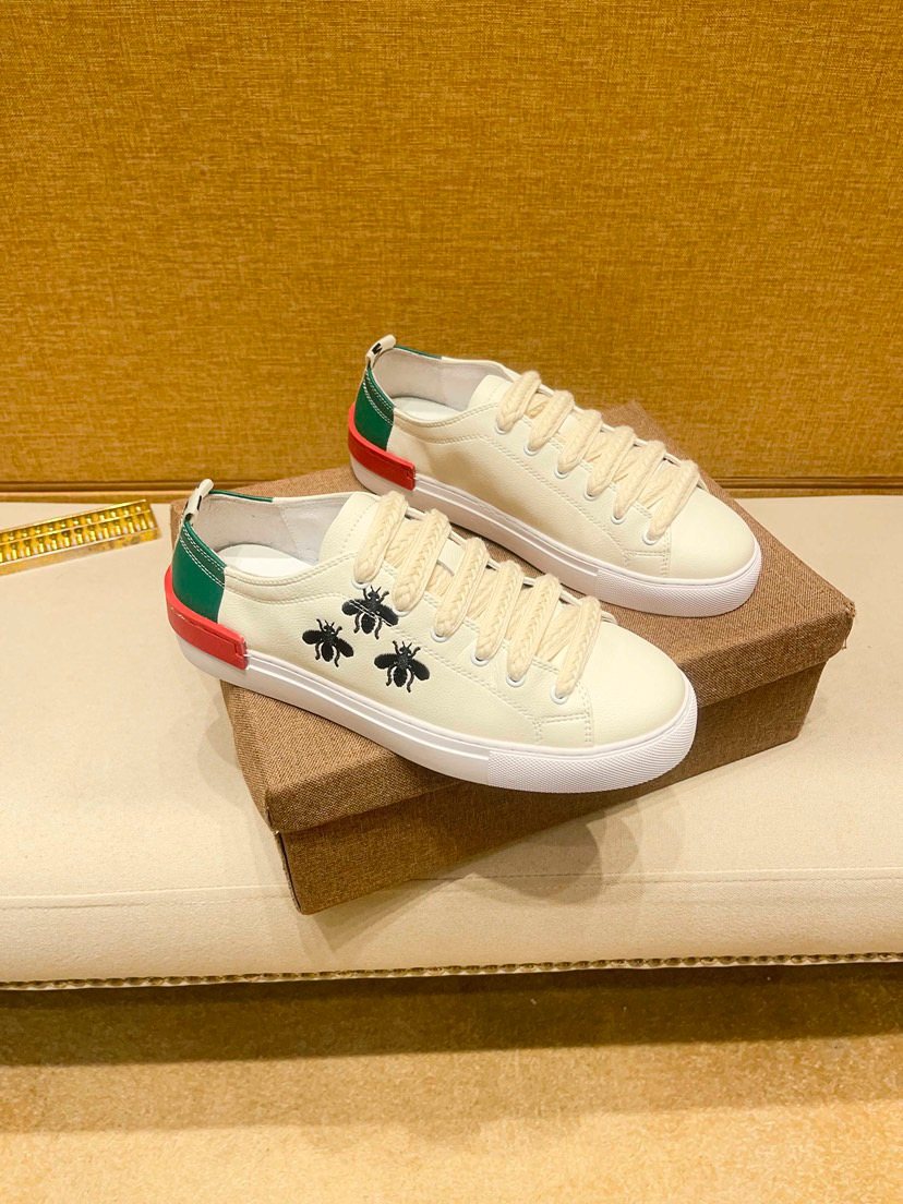 Chrome Hearts Cross Motif Low-Top Sneakers