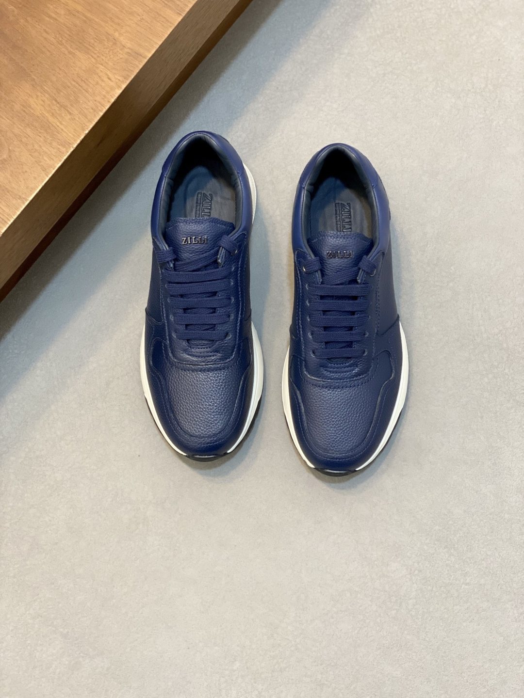 Zilli Men's Stitched Low-Top Sneakers - Rounded Toe